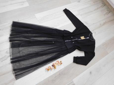 Mikinky bavlnené s tilovou suknicou s/m nová, 36