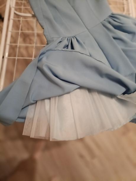 Spoločenské šaty, 34