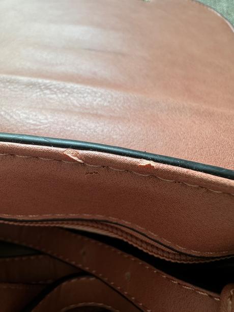 Staroružová crossbody kabelka, deichmann