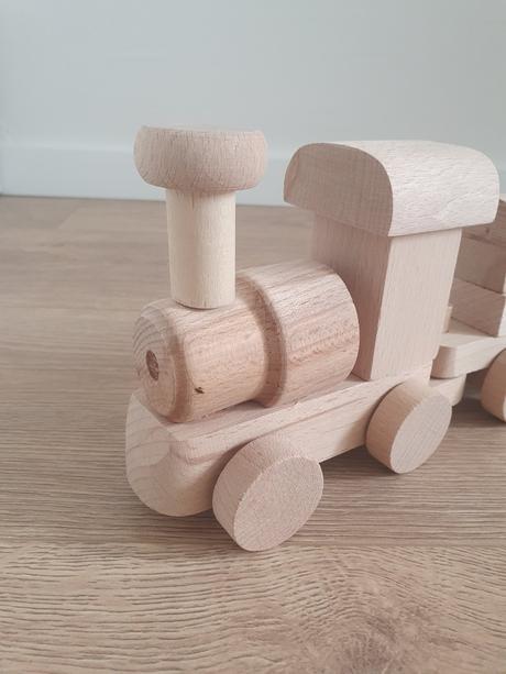 Drevený vláčik, 