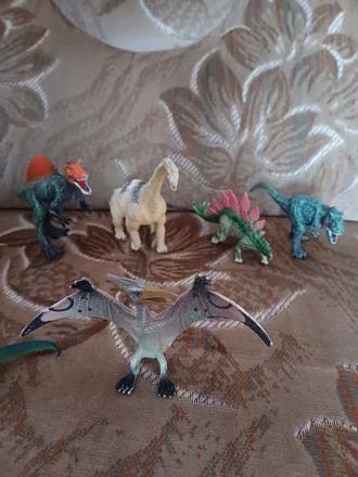 Dinosaury,