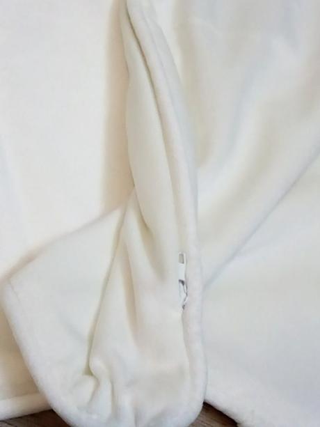 2ks kvalitnejšie velúrové obliečky na vankúše,