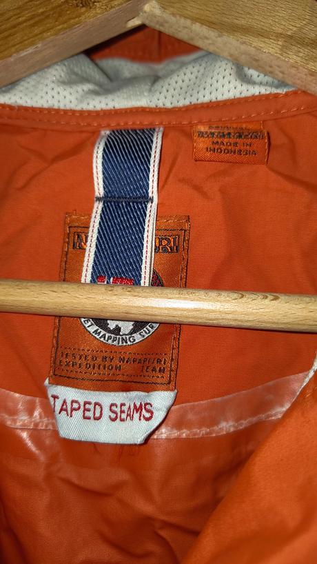 Bunda do dažďa, napapijri,140