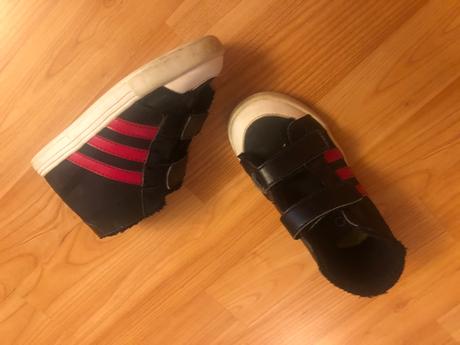 Botasky adidas č.25 1/2, adidas,25