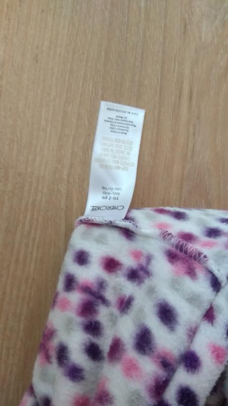 Predám detskú čiapku, 