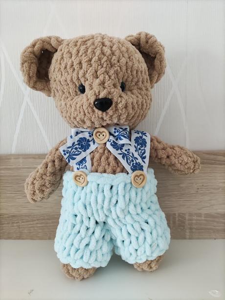 Pletený medvedík s menom dieťatka,