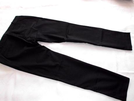 Čierne chino 7/8 nohavice, l