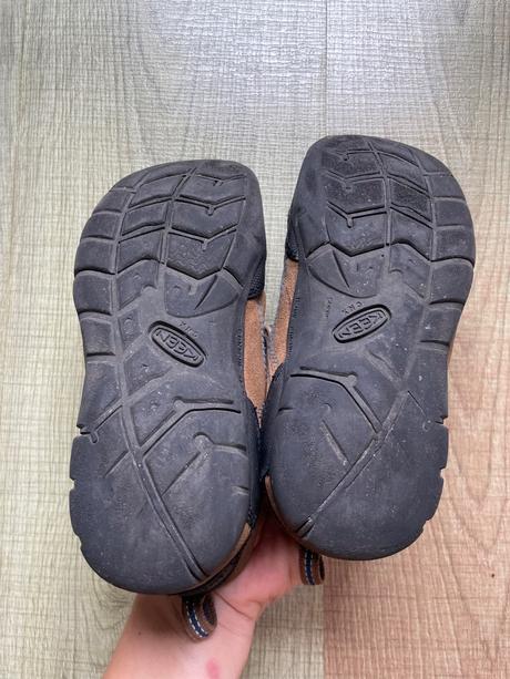 Tenisky na donosenie, keen,35