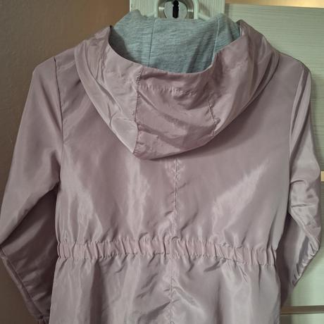 Prechodná bunda, 140