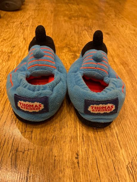 Papuče vlačik thomas, 25