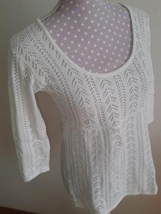 Romantický bavlnený svetrík s dierkovým vzorom s, s