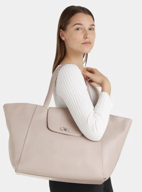 Kabela ck, calvin klein