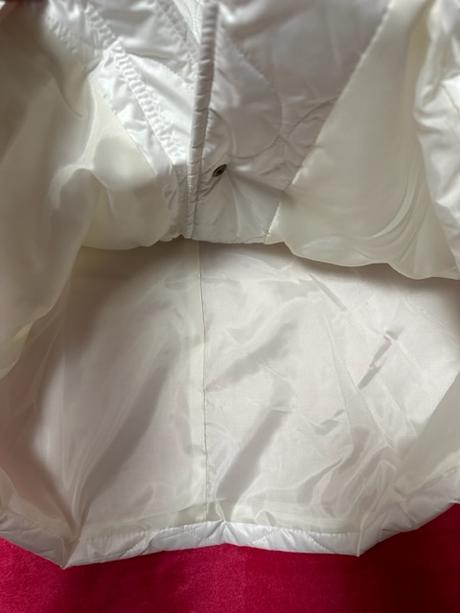 Biela prešívaná tenšia vetrovka, 38 / 40