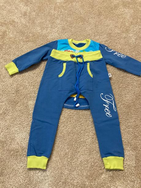 Teplakova suprava pre chlapca, 110