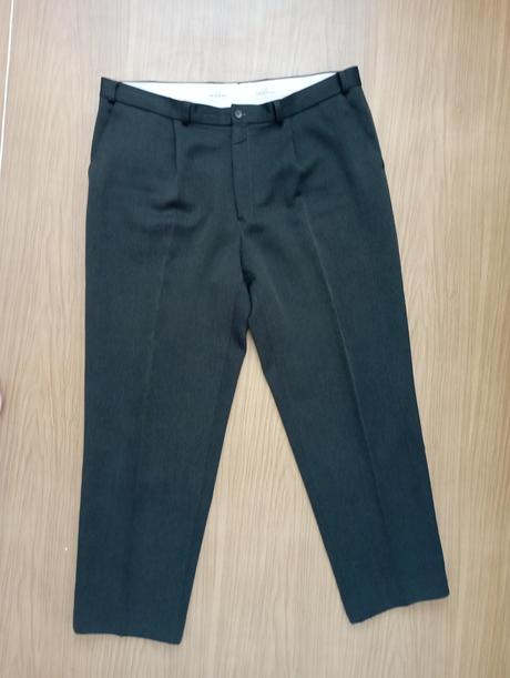 Kvalitný pánsky oblek (už s poštovným), xxl