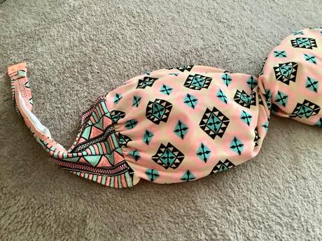 Podprsenka plaviek, m