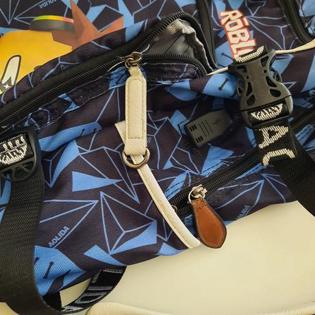 Batoh/školská taška roblox,