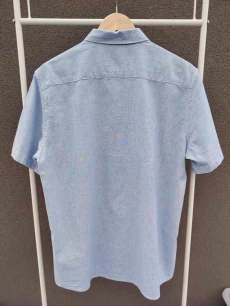 Pánska pásikavá modro biela košeľa s krátkym rukáv, takko,m