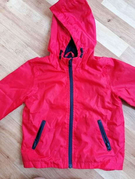 Predam prechodnu detsku vetrovku, rebel,104