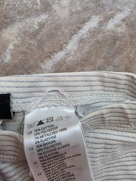 Bežové leginy so striebornou nitkou 104, 104