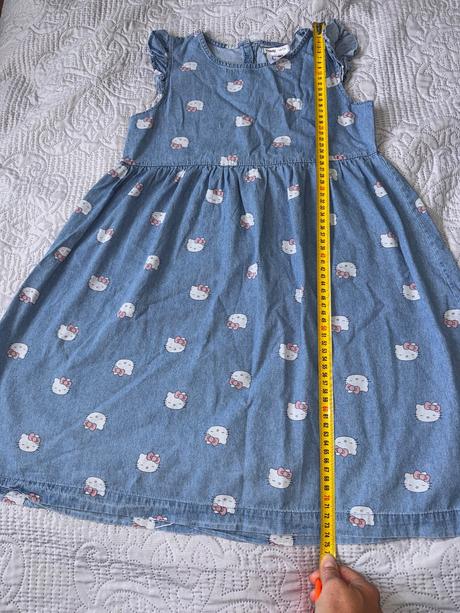 Šaty hello kitty 140, sinsay,140