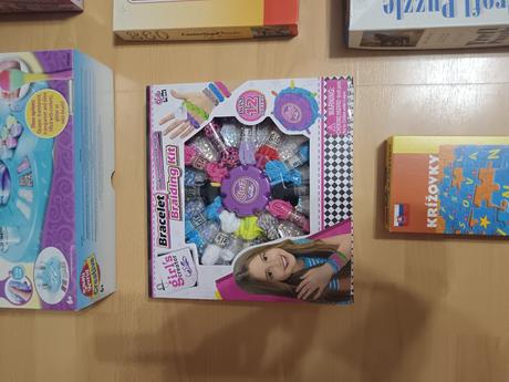 Balik hračiek už aj s poštou,