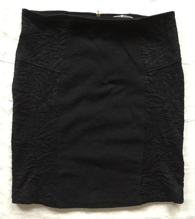 Puzdrová sukňa, 140