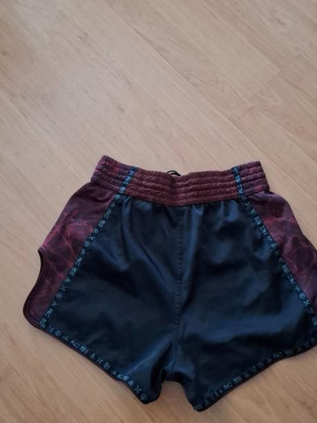 Sortky box, reebok,s