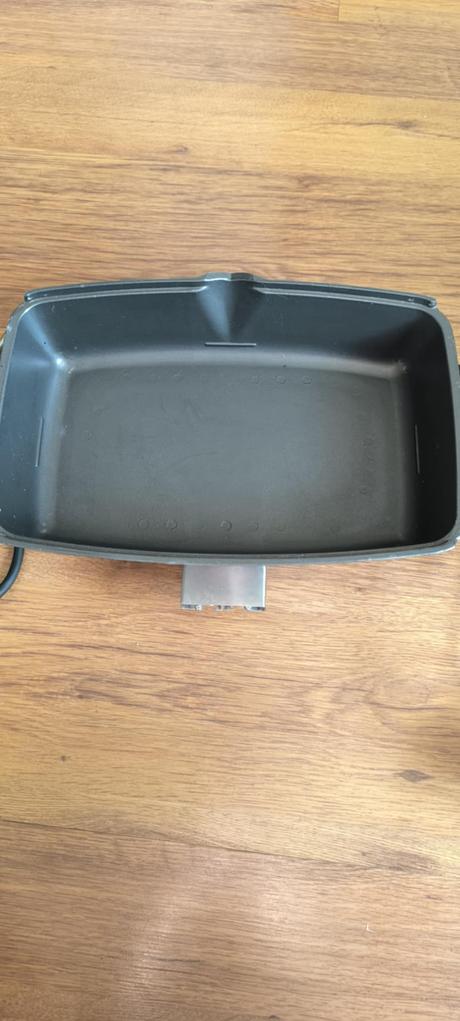 Viacúčelova panvica eta, eta