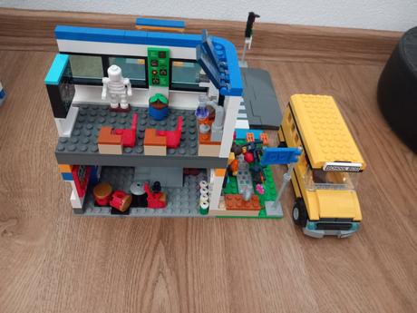 Lego den v skole, 