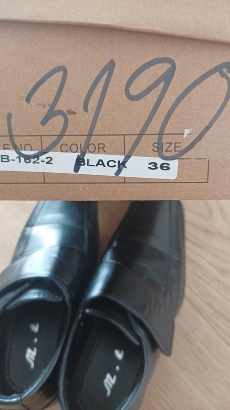 Elegantné topánky pre chlapca, 36