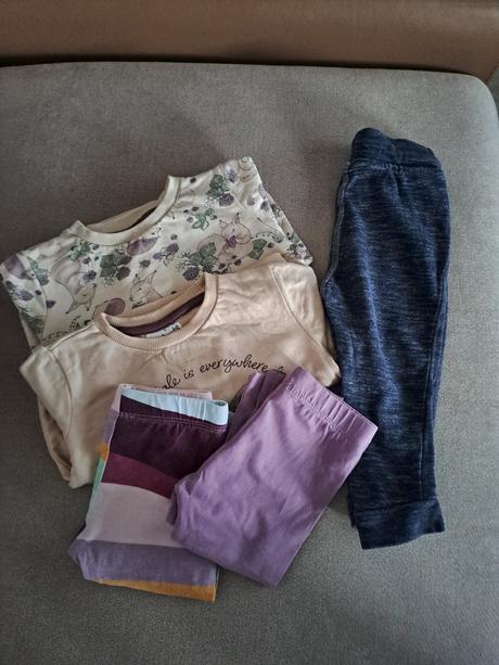 Balík oblečenia, 68–80