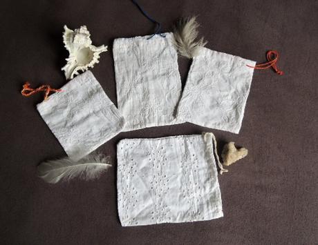 Bavlnené vyšívané vrecúška, 