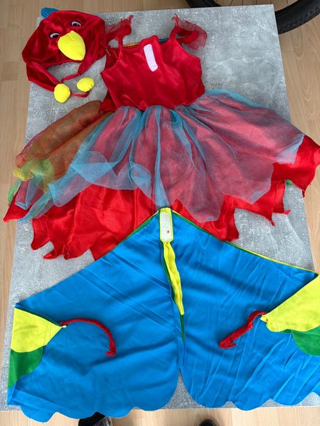 Kostym papagaj 5-6r, 