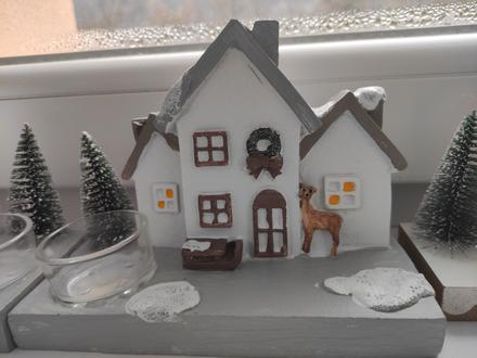 Svietnik na čajovú sviečku,