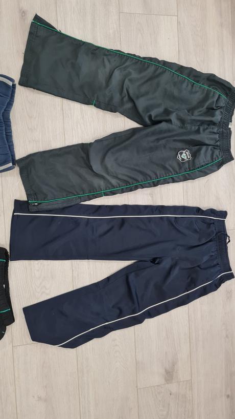 Športové nohavice/tepláky veľkosť 122, 6 az 7 roko, 122–134