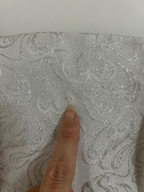 Strieborny korzet, 40