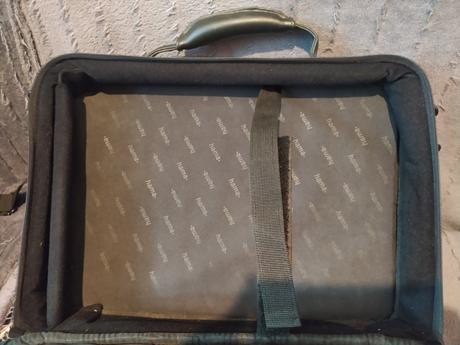 Kapsa do školy i na notebook,