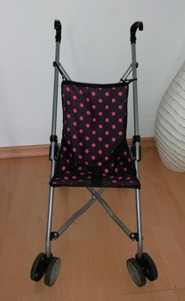 Kočík pre bábiky,