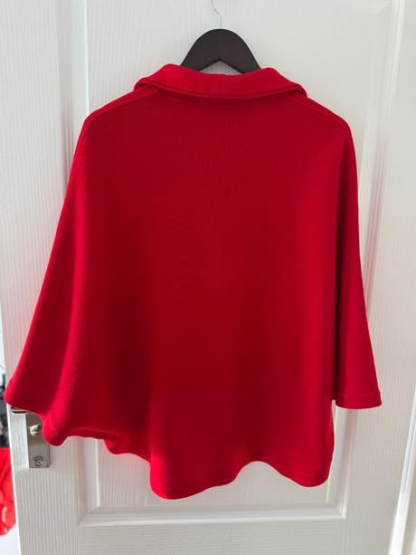 Červené pončo rosanna pellegrini extra jemná vlna,