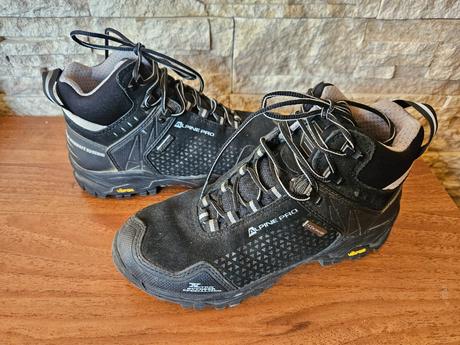 Turistické topánky, alpine pro,37