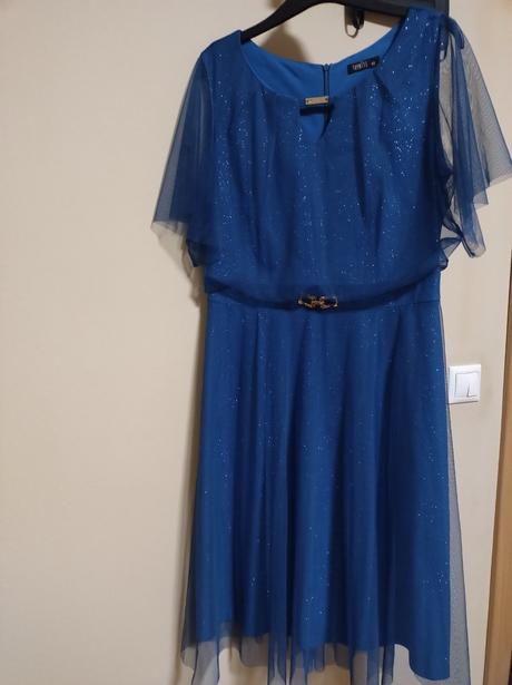 Šaty slávnostné, 42