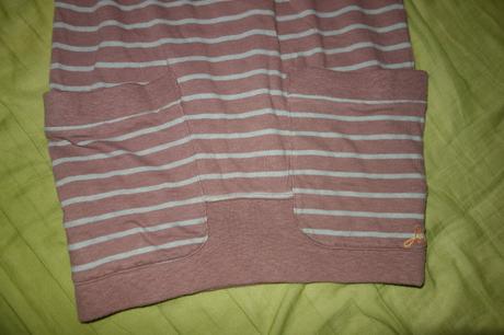 Mikinove satocky joules, 140