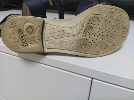 Tmavo modré sandálky., geox,33