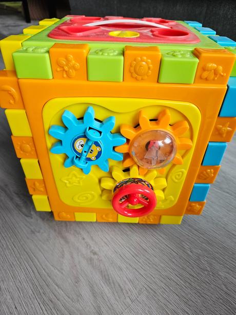 Interaktívna kocka s aktivitami 6v1, 