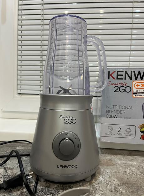 Kenwood smoothie 2go 300w,