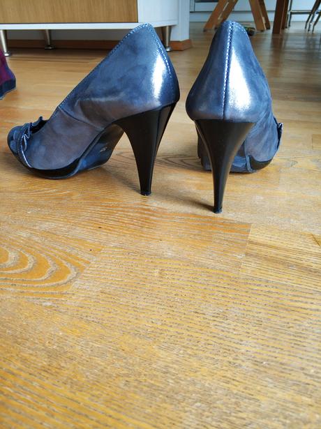 Kožené lodičky, 37