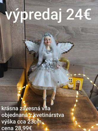 Krásna závesná dekorácia víla,