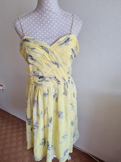 Žlté spoločenské korzetové šaty asos veľ.40, 40