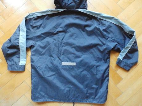 Nepremokavá prechodná bundička č.146/152 -top stav, tcm,146